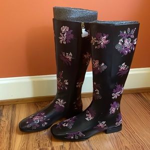 Tory Burch square toe knee boot. Size 10.5
